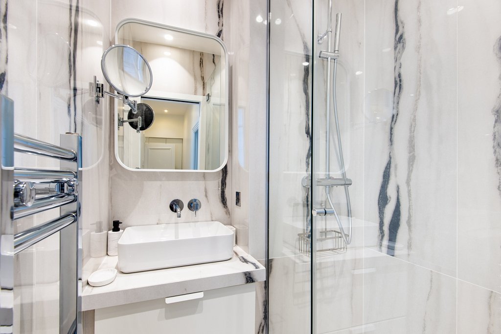 PARIS GRENELLE 8